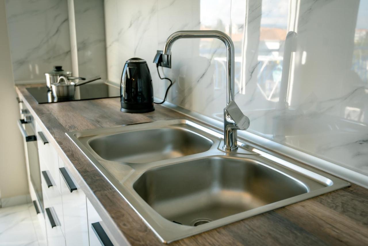 Miracle Luxury Apartments Peraía Zewnętrze zdjęcie