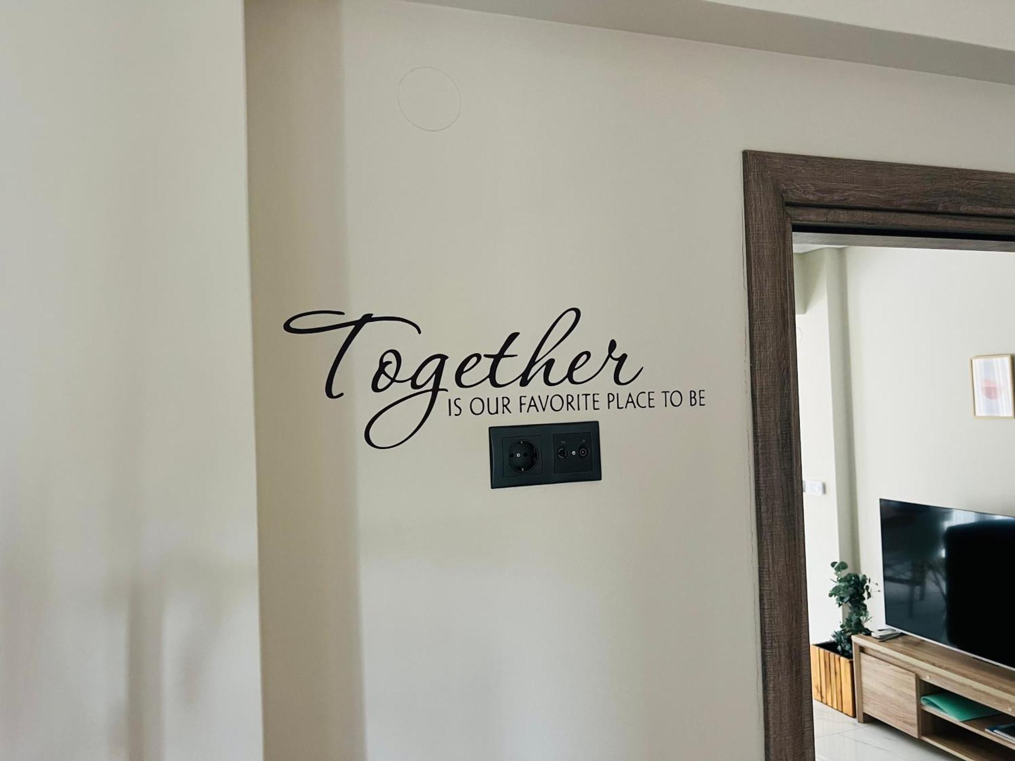 Miracle Luxury Apartments Peraía Zewnętrze zdjęcie